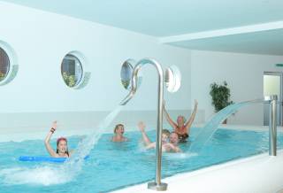 Spaß beim Aquafitness in der Hanse-Kogge